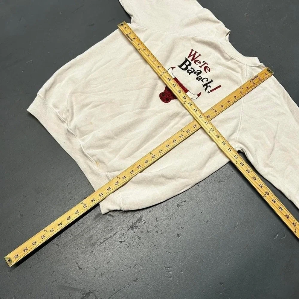 Vintage late 80s/early 90s Chicago bulls "we're back" white graphic crewneck - Picture 4 of 4